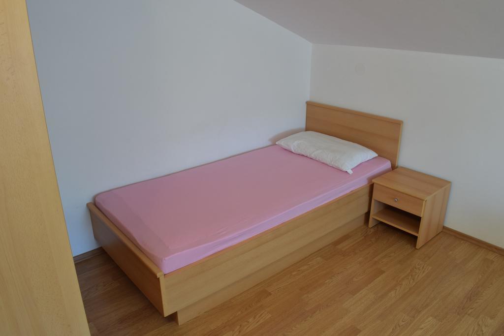 מאלינסקה Apartments Green Oasis מראה חיצוני תמונה