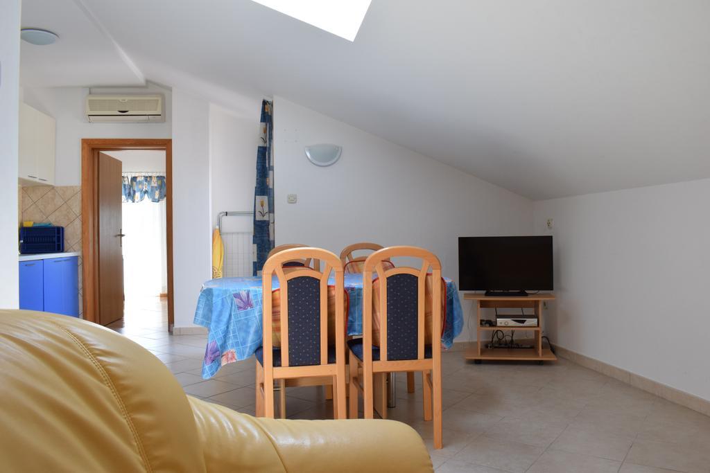 מאלינסקה Apartments Green Oasis מראה חיצוני תמונה