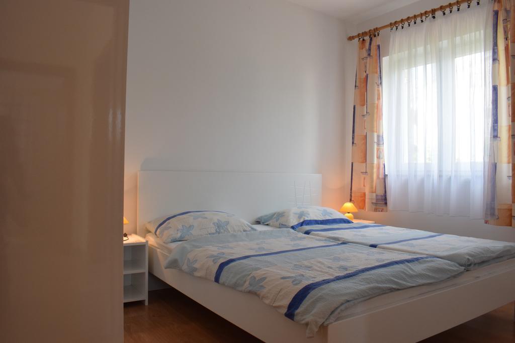 מאלינסקה Apartments Green Oasis מראה חיצוני תמונה