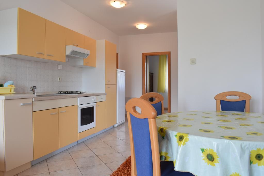 מאלינסקה Apartments Green Oasis מראה חיצוני תמונה