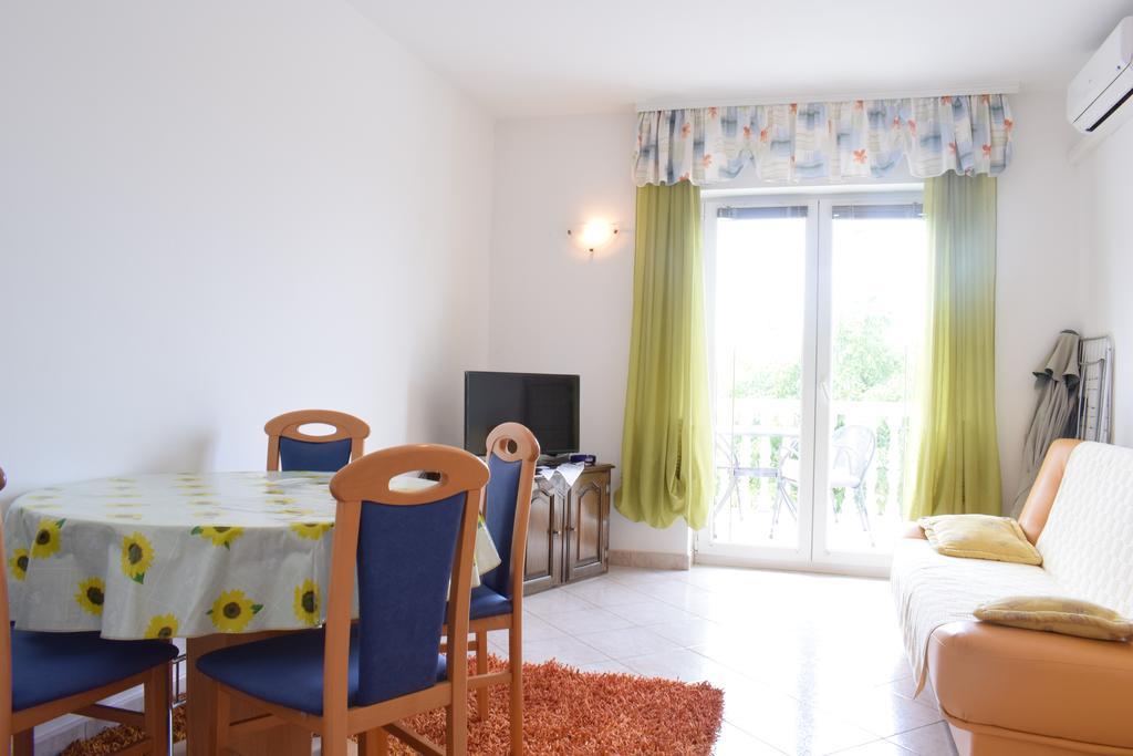 מאלינסקה Apartments Green Oasis מראה חיצוני תמונה